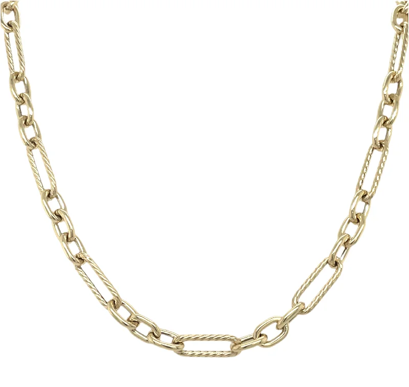 stunning necklaces for women -9ct Yellow Gold Plain And Detailed Oval Curb Link Necklace