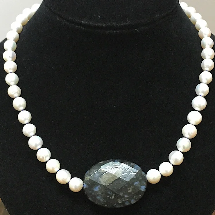 trendy choker necklaces for women -PEARL NECKLACE WITH CENTRE SODALITE