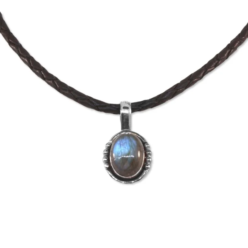 vintage-style necklaces for women -Braided Black Leather Necklace with Labradorite Pendant