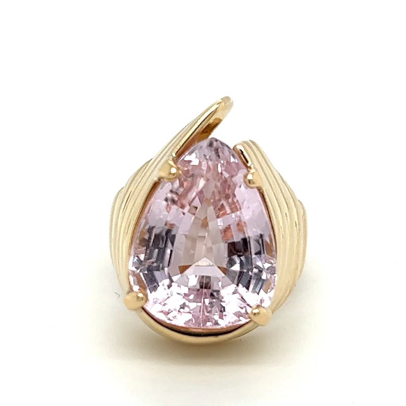 radiant cut rings for women -Estate 14K Yellow Gold 13.86ctw Pear Pink Kunzite Solitaire Ring