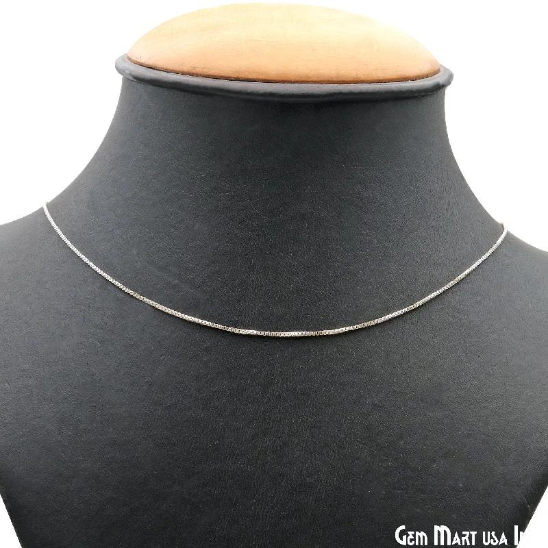 trendy pendant necklaces for women -Box Chain Silver Necklace 18 Inch With Lobster Claw Clasp