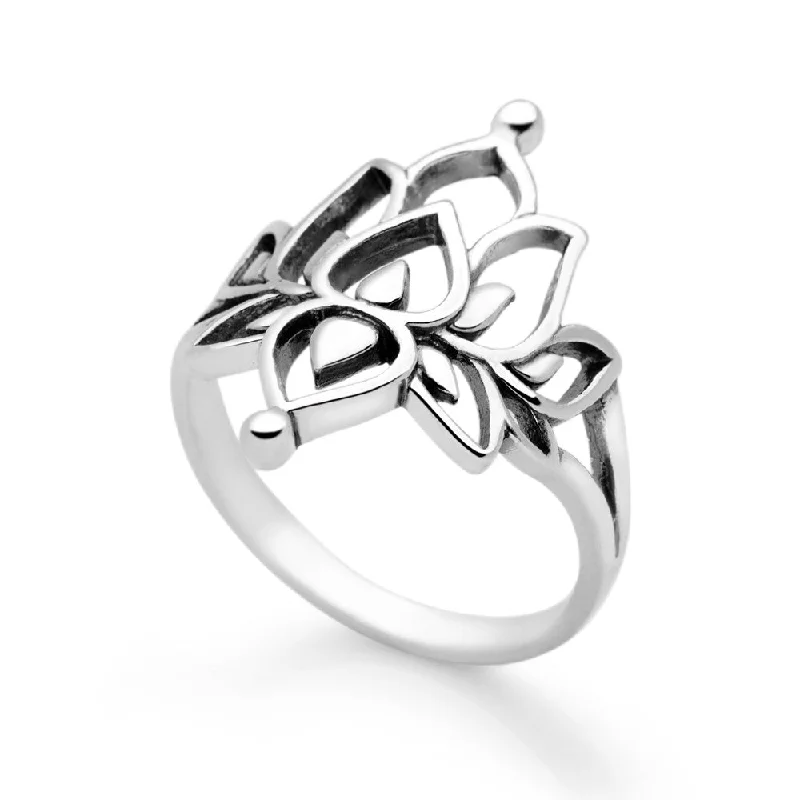 custom promise rings -Lotus Divine Ring