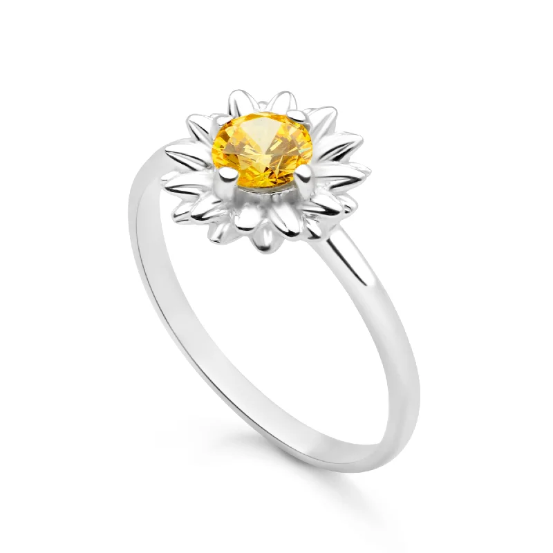 sparkling rings for women -Daisy Divine Ring