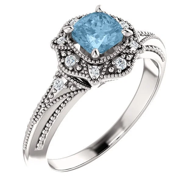 fashion rings for women -14KT WHITE GOLD 3/4 CT SKY BLUE TOPAZ & 0.08 CTW DIAMOND ACCENT VINTAGE RING