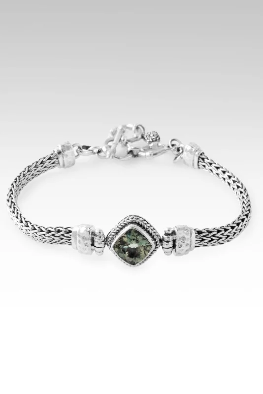 sleek bangles for women -Happy Moments Bracelet™ in Green Apatite